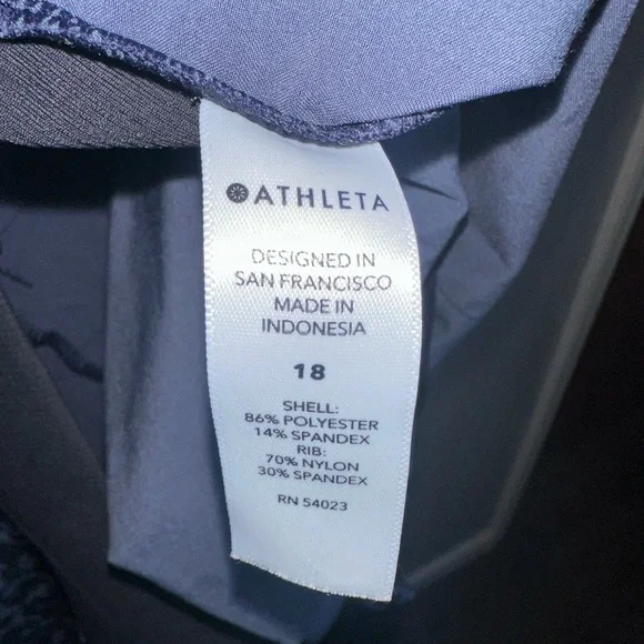 Athleta Women's Brooklyn Printed‎ Shorts Black Navy ALVN Size 18 - Picture 4 of 5